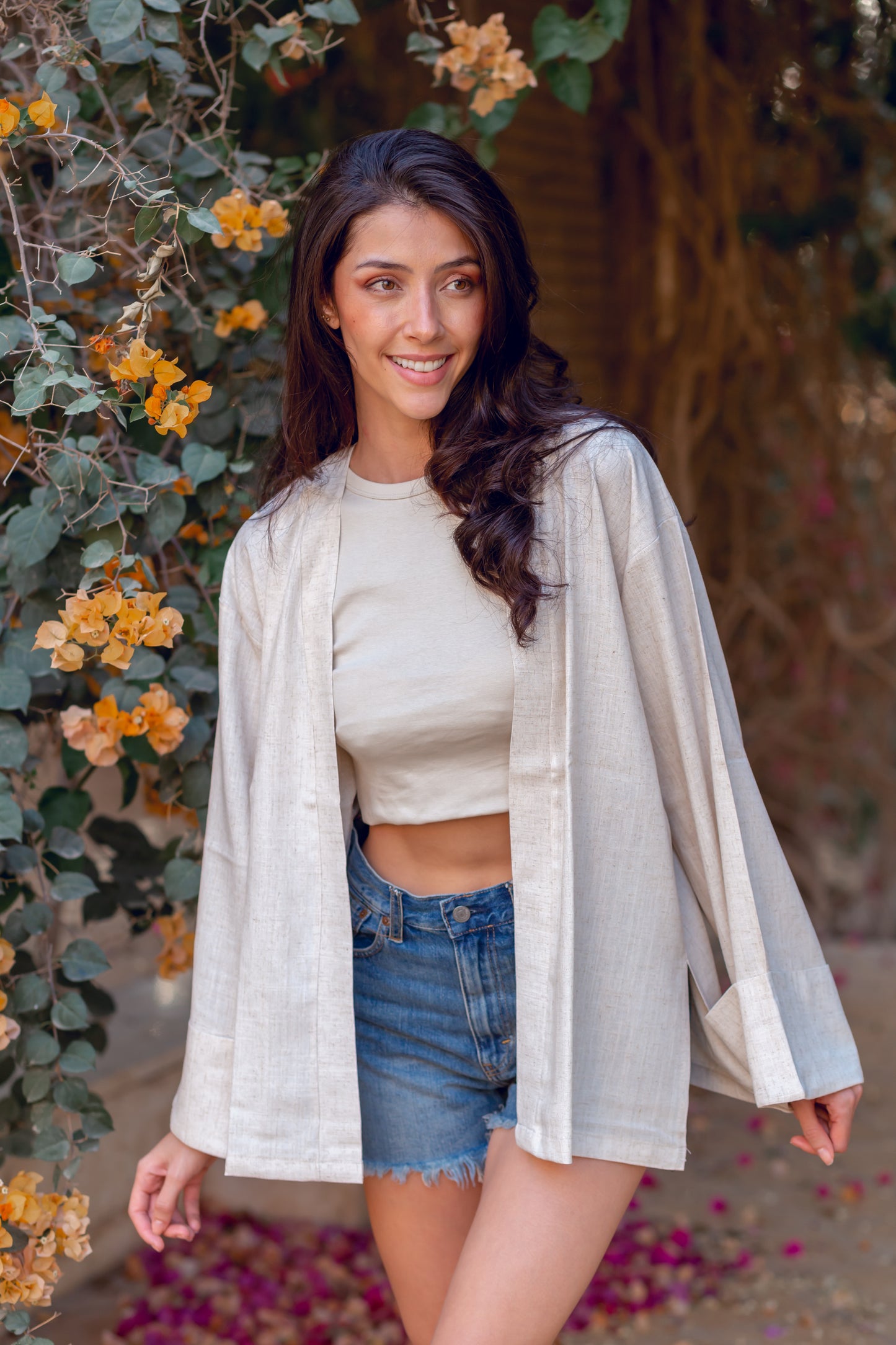 Linen kimono in beige